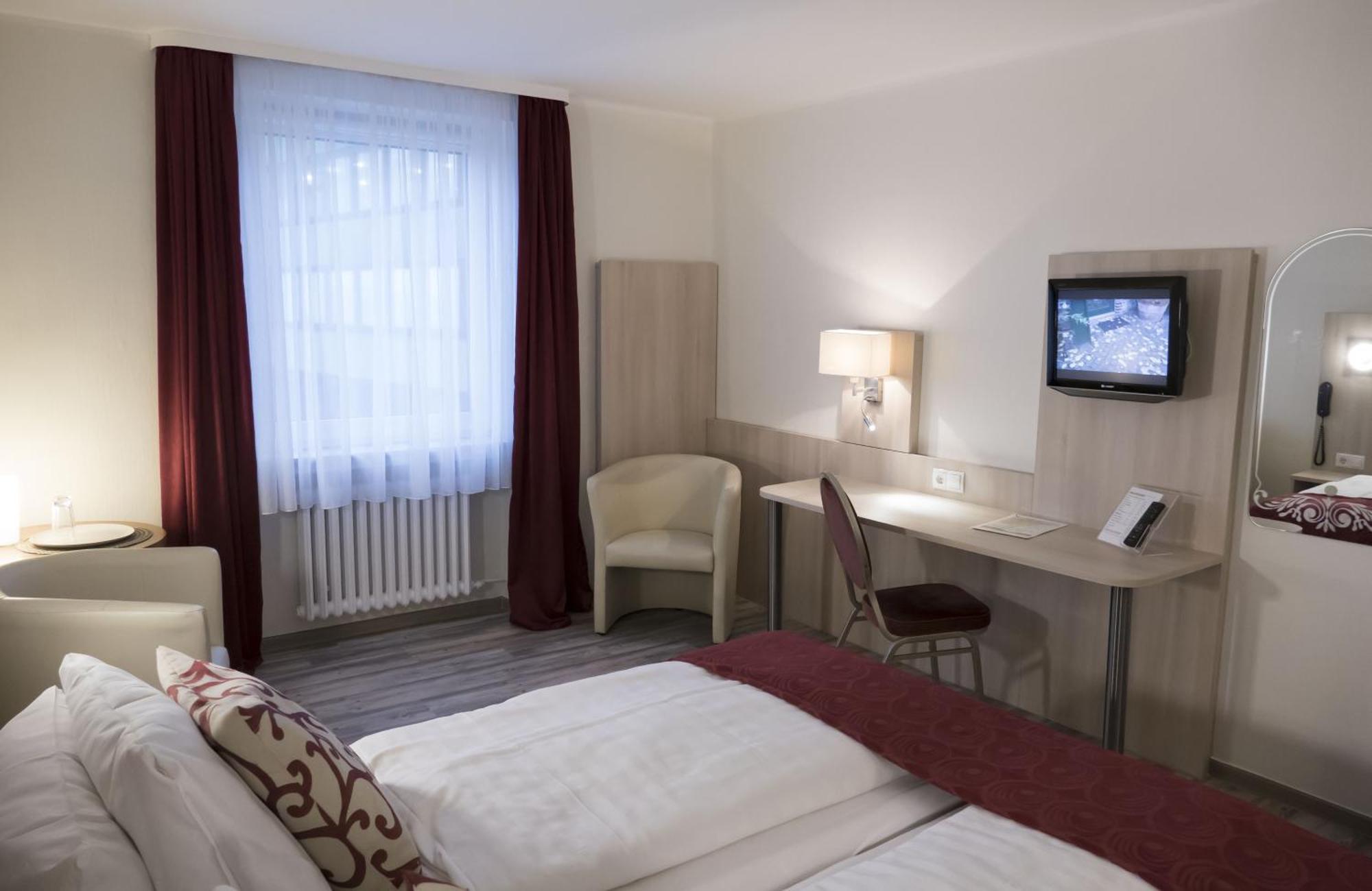 Hotel Excelsior Касел Стая снимка