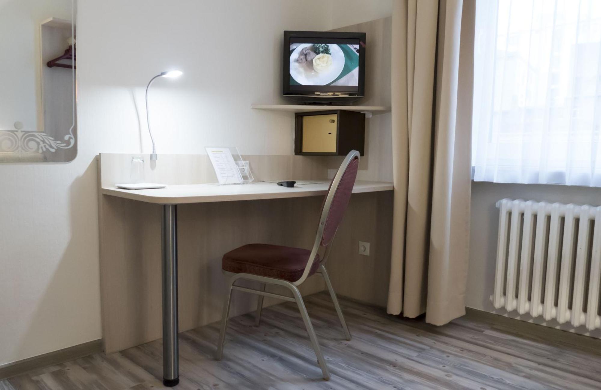 Hotel Excelsior Касел Стая снимка