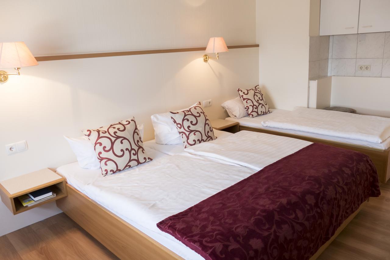 Hotel Excelsior Касел Екстериор снимка
