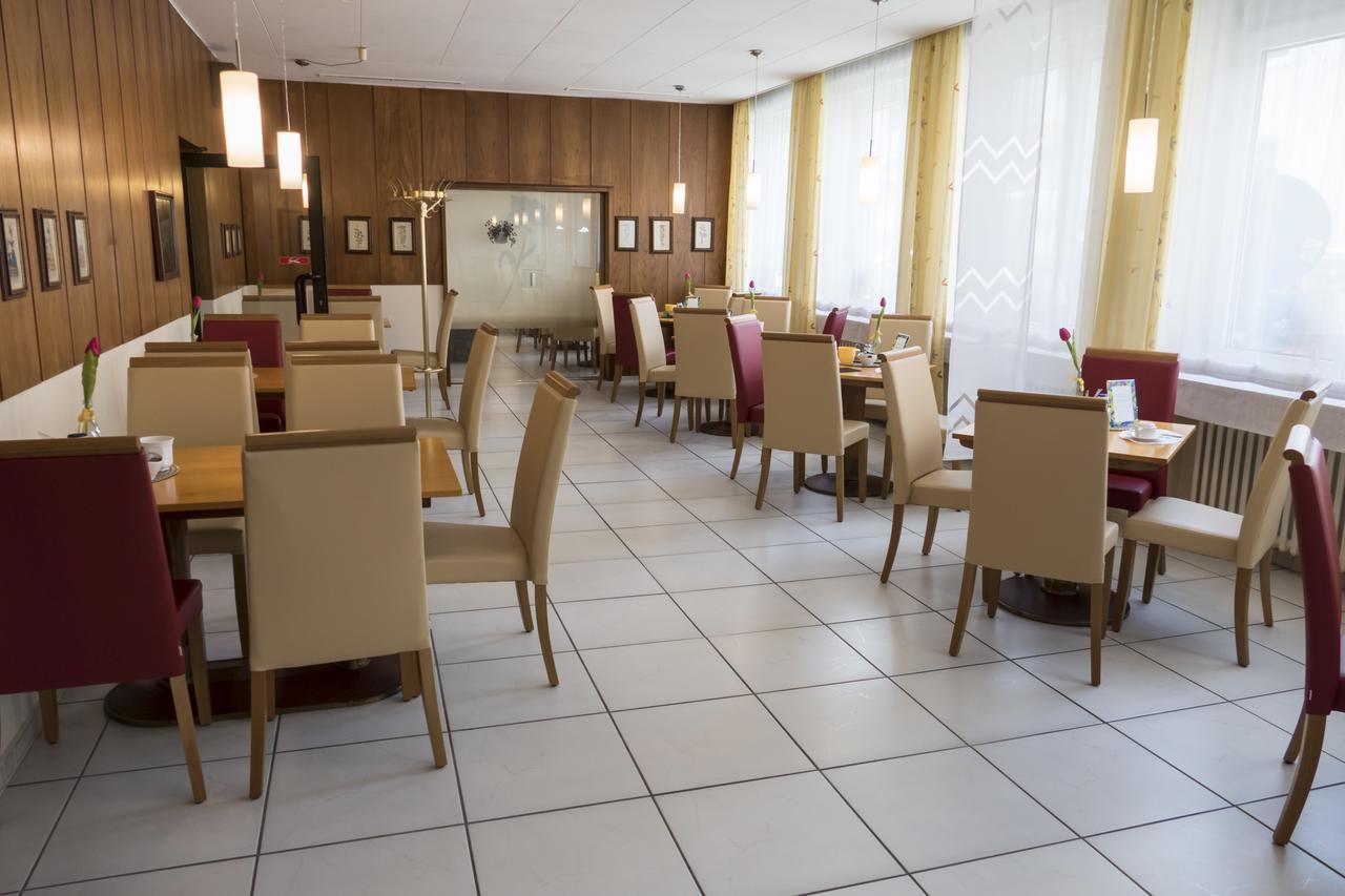 Hotel Excelsior Касел Екстериор снимка