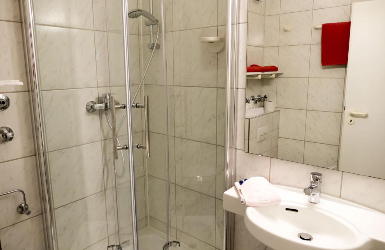 Hotel Excelsior Касел Екстериор снимка